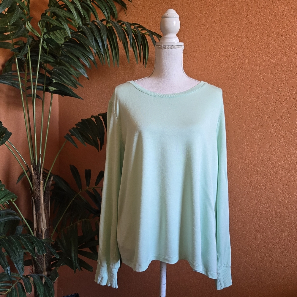 3/$25 Candace Cameron Bure CCB Top Sweatshirt Light Soft Mint Green XL Stretch